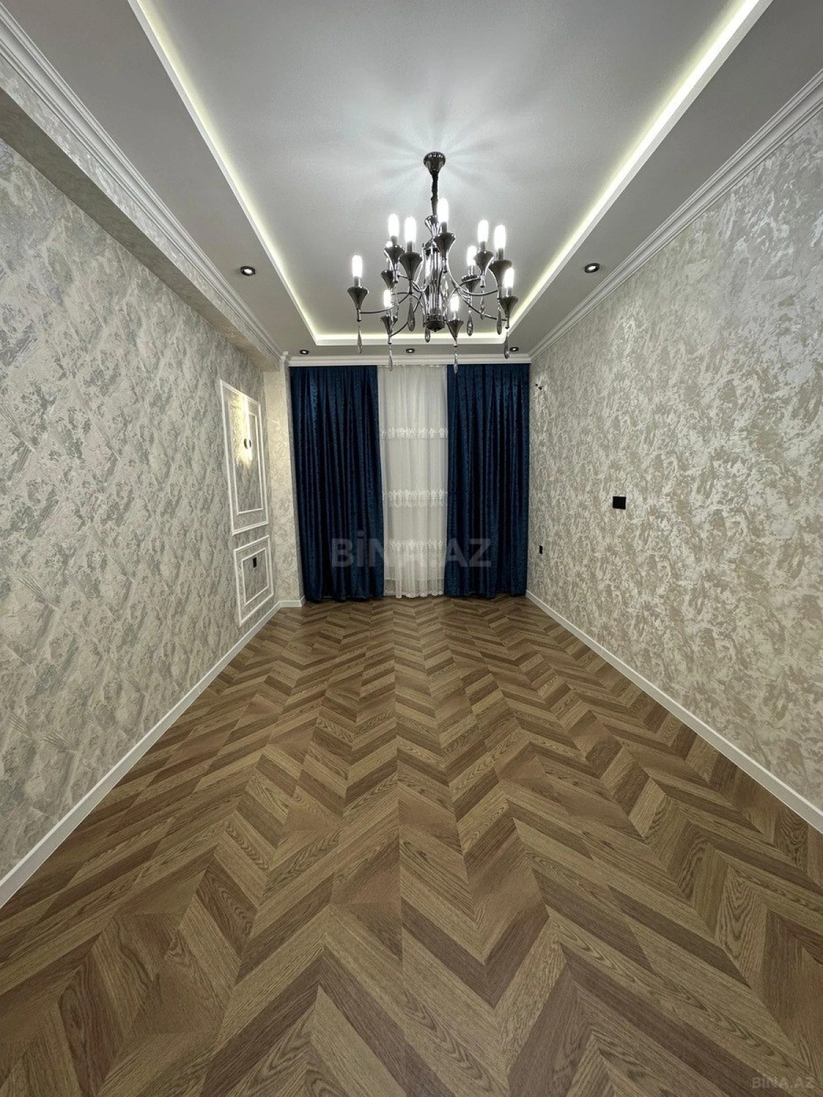 Satılır 2 otaqlı mənzil 65 m²