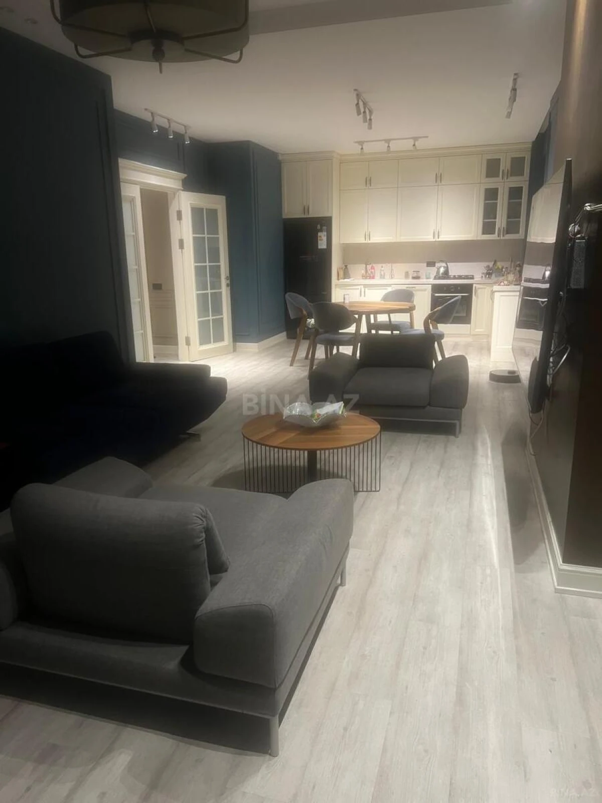 Satılır 3 otaqlı mənzil 116 m²