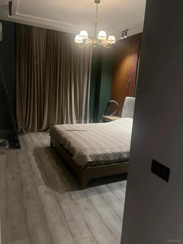 Satılır 3 otaqlı mənzil 116 m²