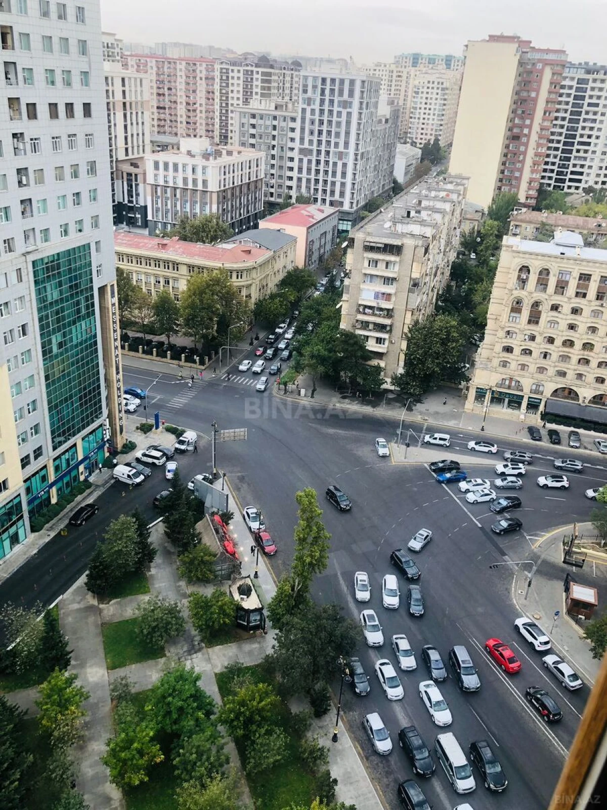 Satılır 2 otaqlı mənzil 64 m²