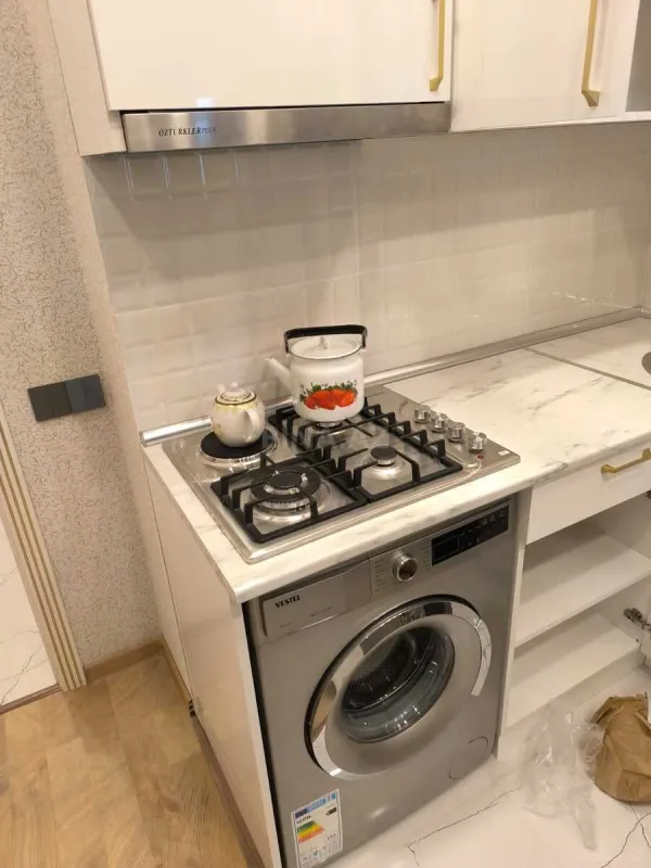 Kirayə verilir 2 otaqlı mənzil 70 m²