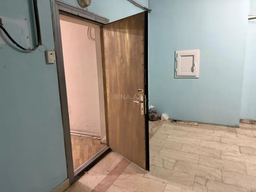 Satılır 5 otaqlı mənzil 192 m²