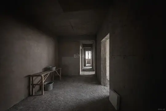 Satılır 4 otaqlı mənzil 153 m²