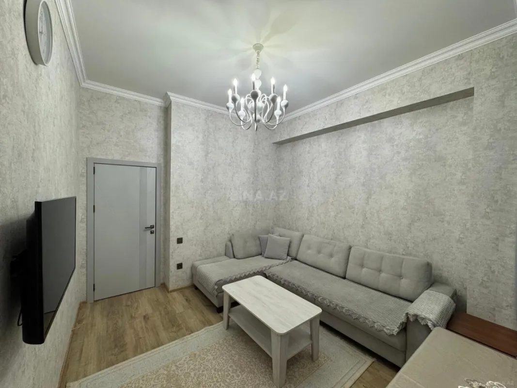 Satılır 2 otaqlı mənzil 60 m²