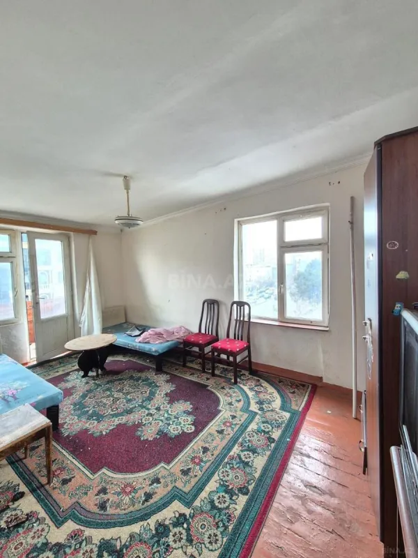 Satılır 1 otaqlı mənzil 35 m²