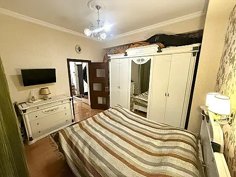 Kirayə verilir 3 otaqlı mənzil 100 m²