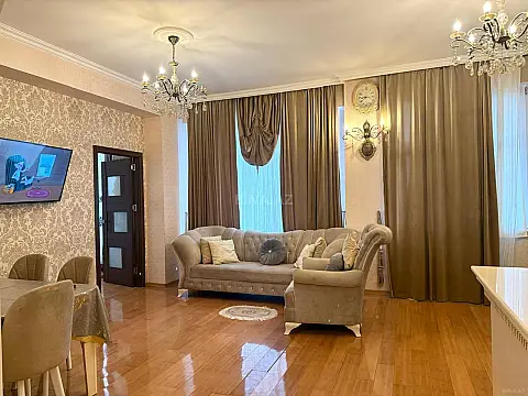 Kirayə verilir 3 otaqlı mənzil 100 m² — Bakı, Biləcəri 3 otaq 100.00 m²