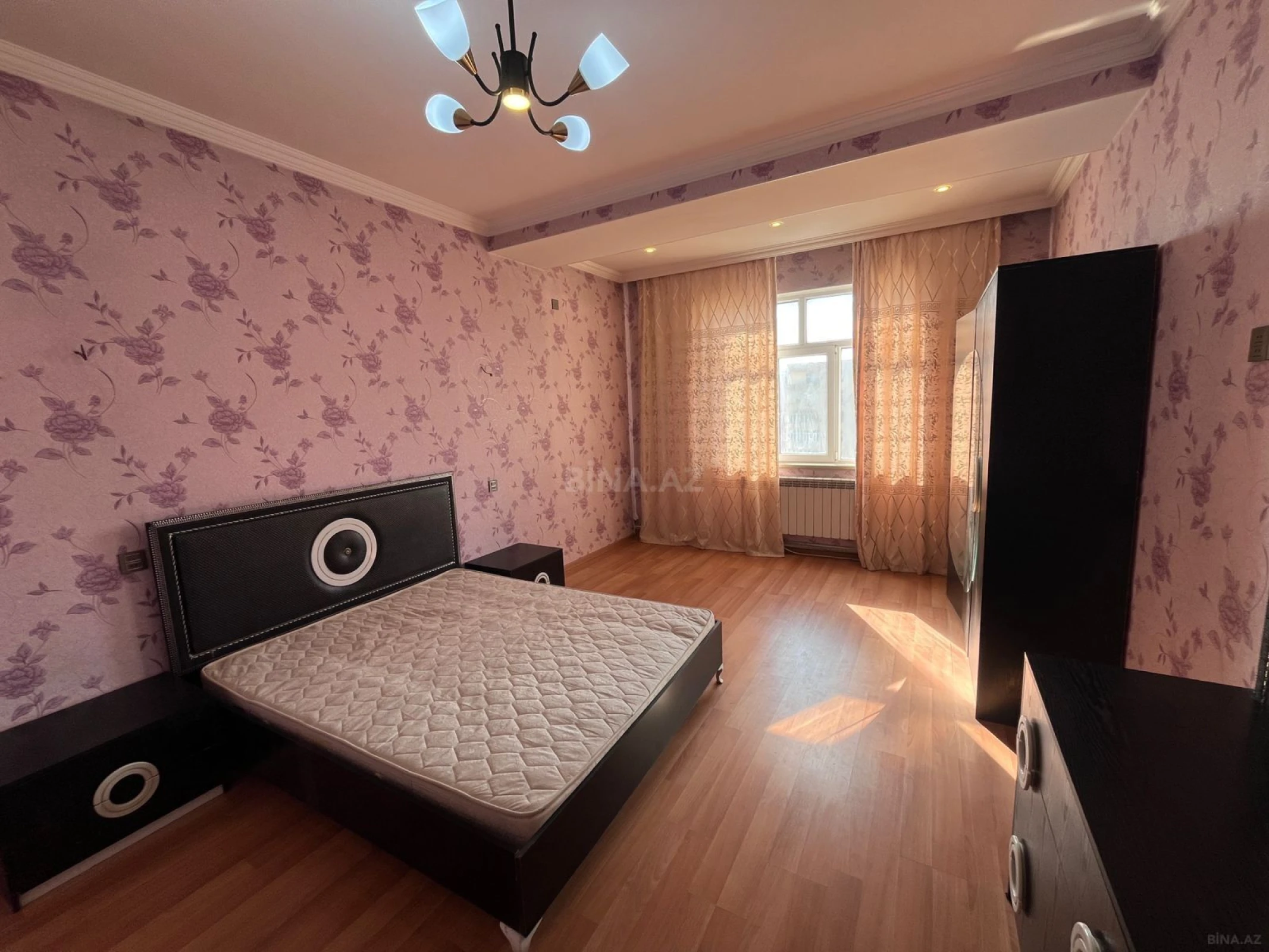Kirayə verilir 3 otaqlı mənzil 90 m²
