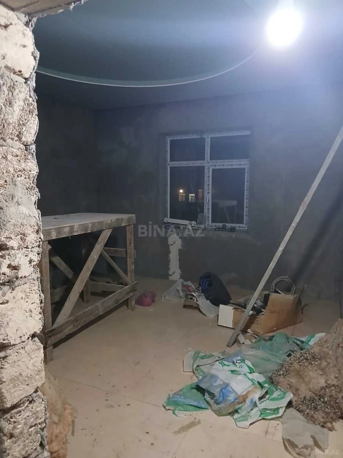 Satılır 6 otaqlı həyət evi 280 m²