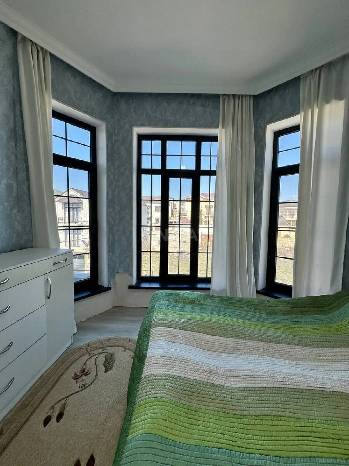 Satılır 4 otaqlı həyət evi 150 m²