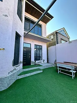 Satılır 4 otaqlı həyət evi 150 m² — Bakı, Badamdar 4 otaq 150.00 m²