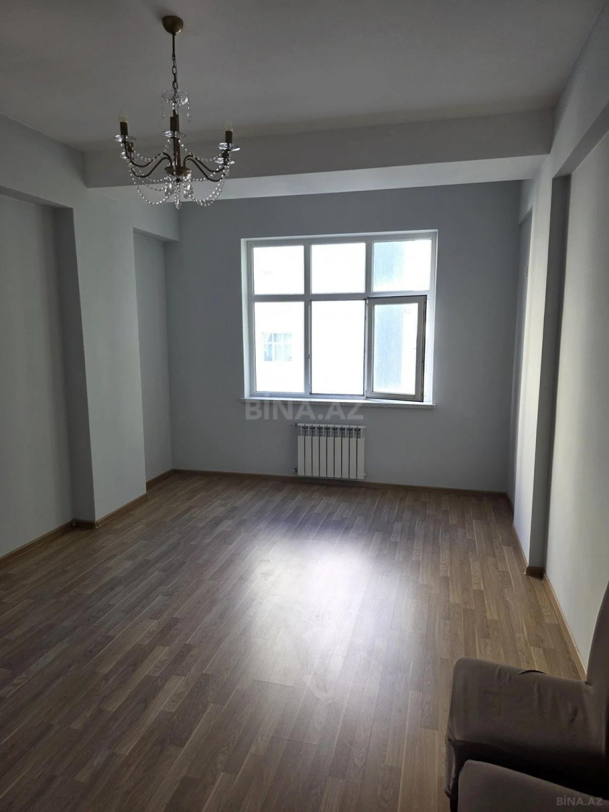 Satılır 2 otaqlı mənzil 75 m²