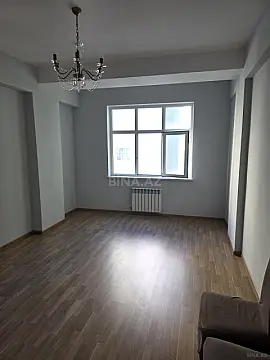 Satılır 2 otaqlı mənzil 75 m²