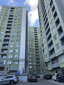 Satılır 2 otaqlı mənzil 75 m²