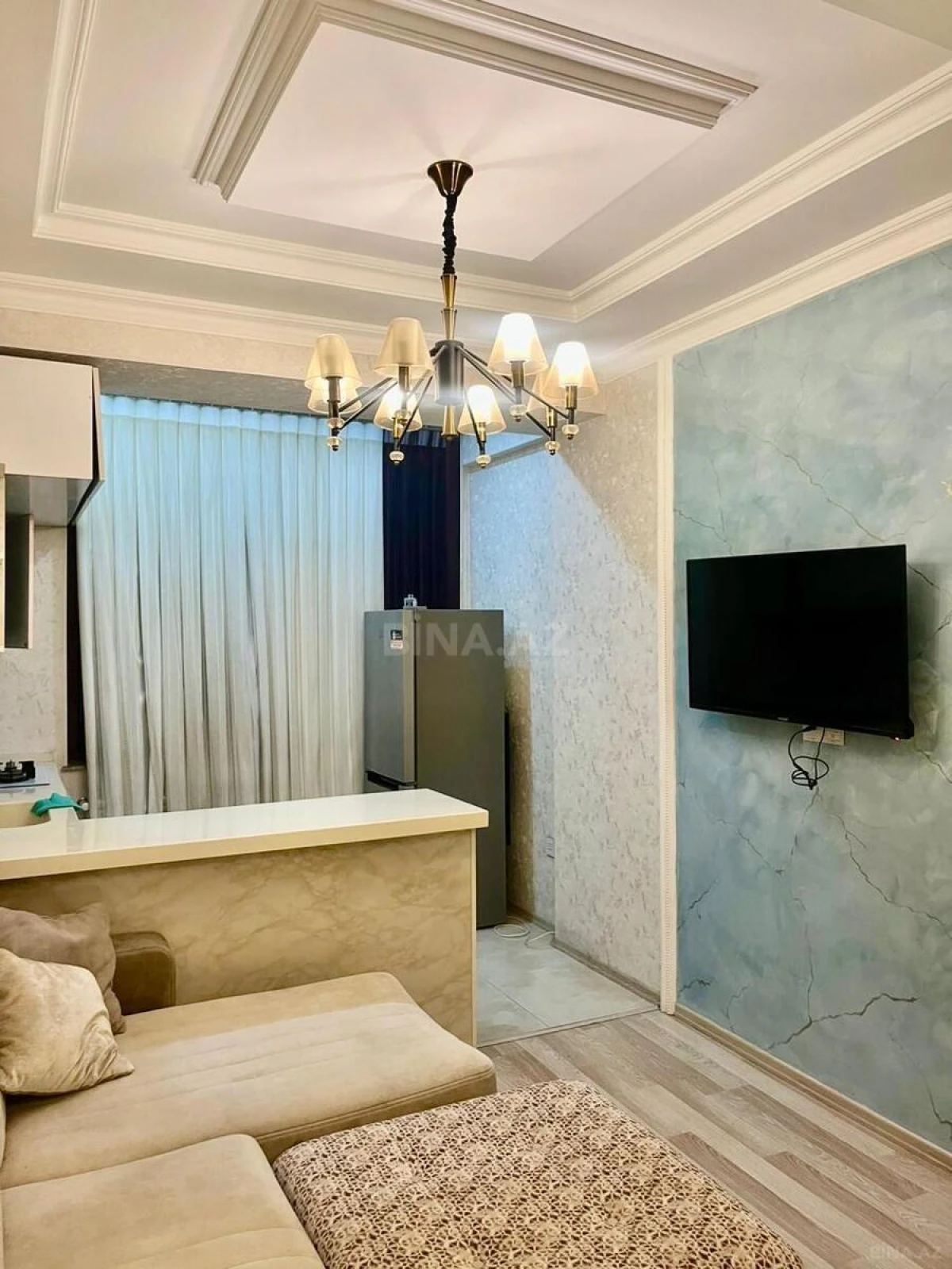 Kirayə verilir 2 otaqlı mənzil 70 m²