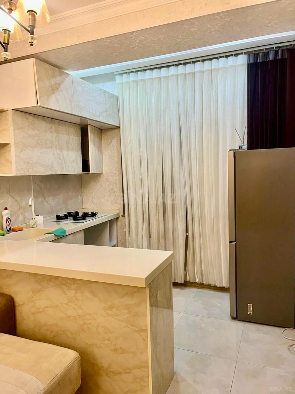 Kirayə verilir 2 otaqlı mənzil 70 m²