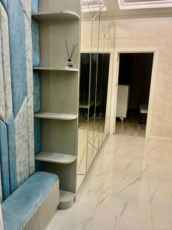 Kirayə verilir 2 otaqlı mənzil 70 m²