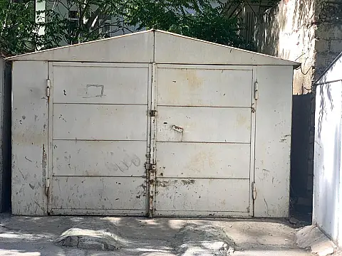Kirayə verilir qaraj 18 m²