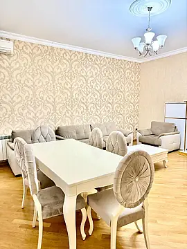 Kirayə verilir 2 otaqlı mənzil 90 m² — Bakı, İnşaatçılar 2 otaq 90.00 m²