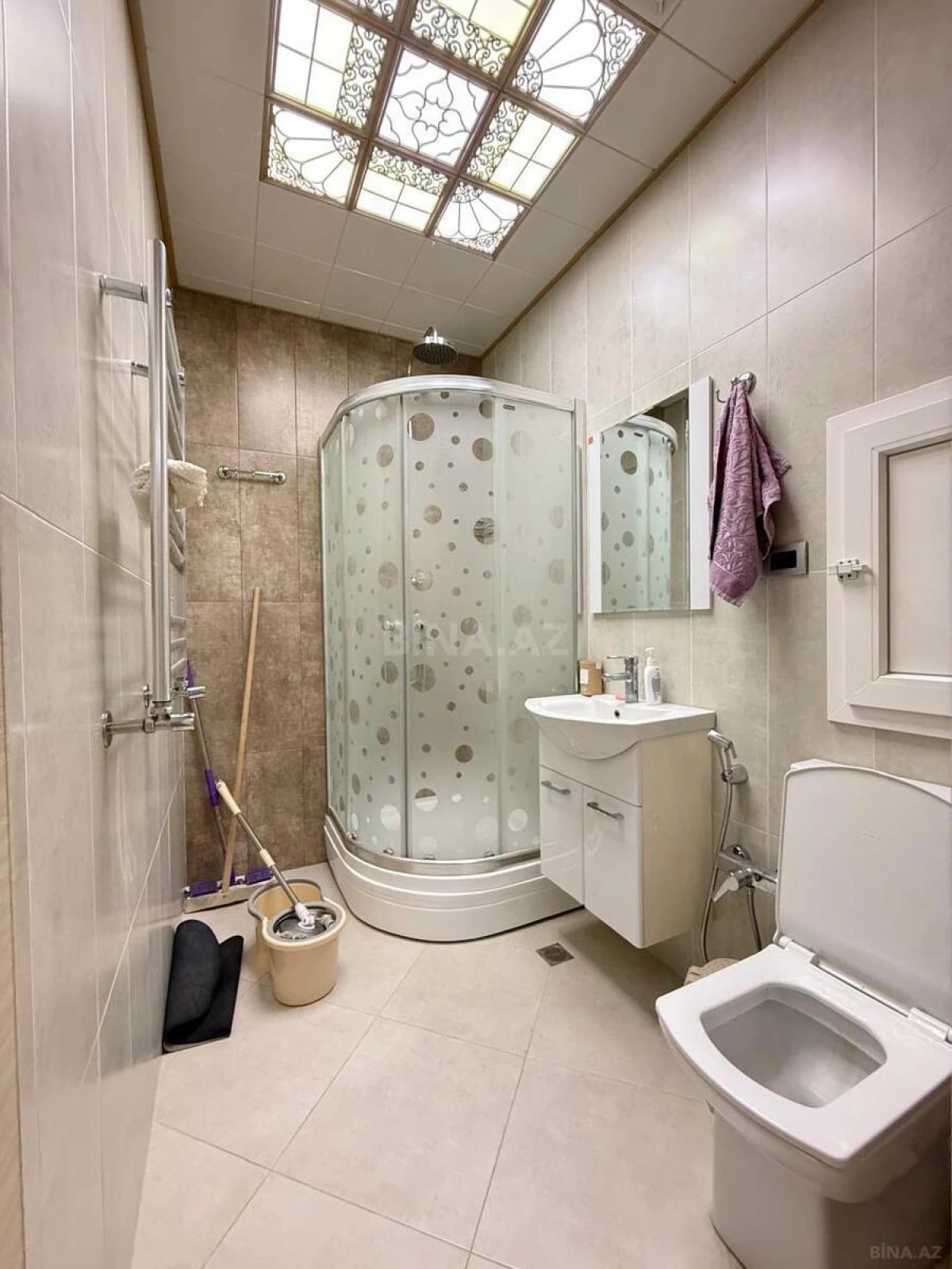 Kirayə verilir 2 otaqlı mənzil 90 m²