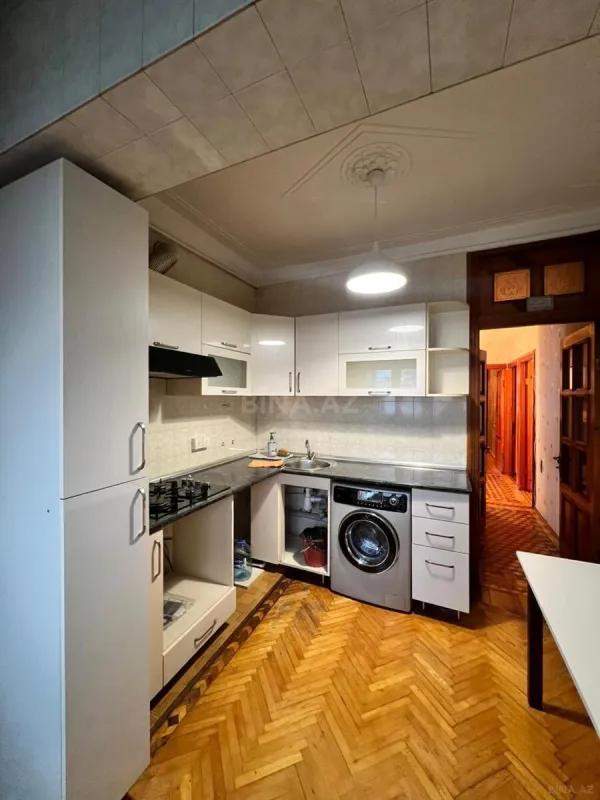 Kirayə verilir 3 otaqlı mənzil 85 m²