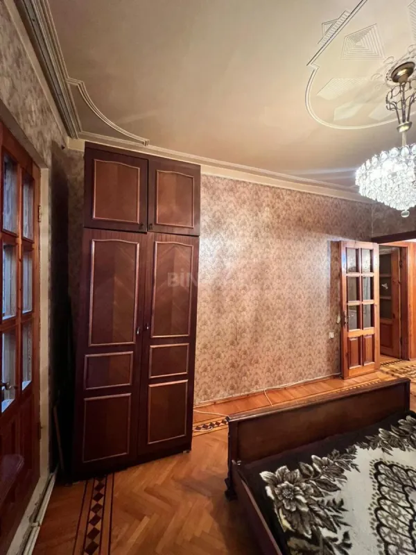 Kirayə verilir 3 otaqlı mənzil 85 m²