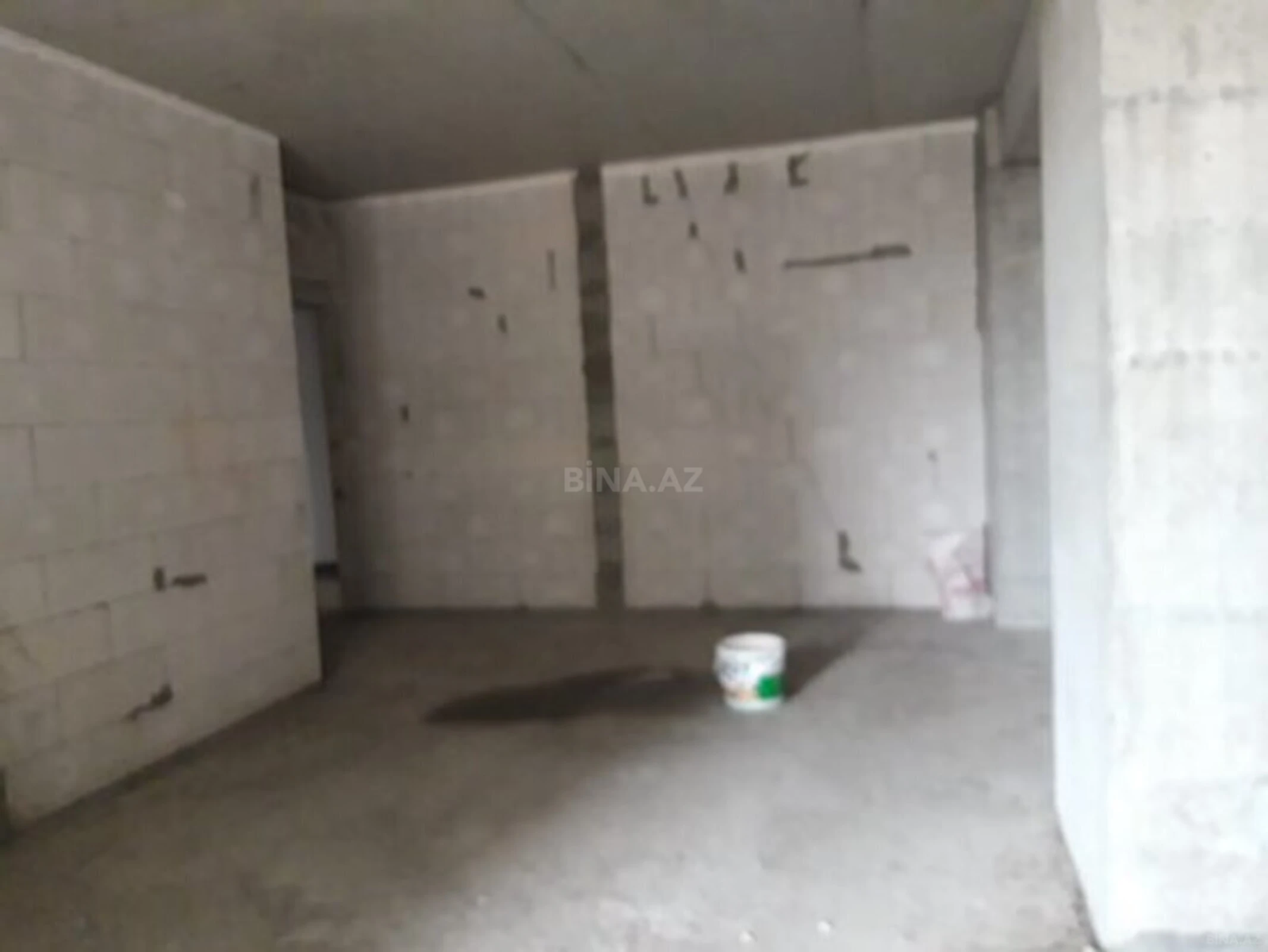 Satılır 3 otaqlı mənzil 146 m²