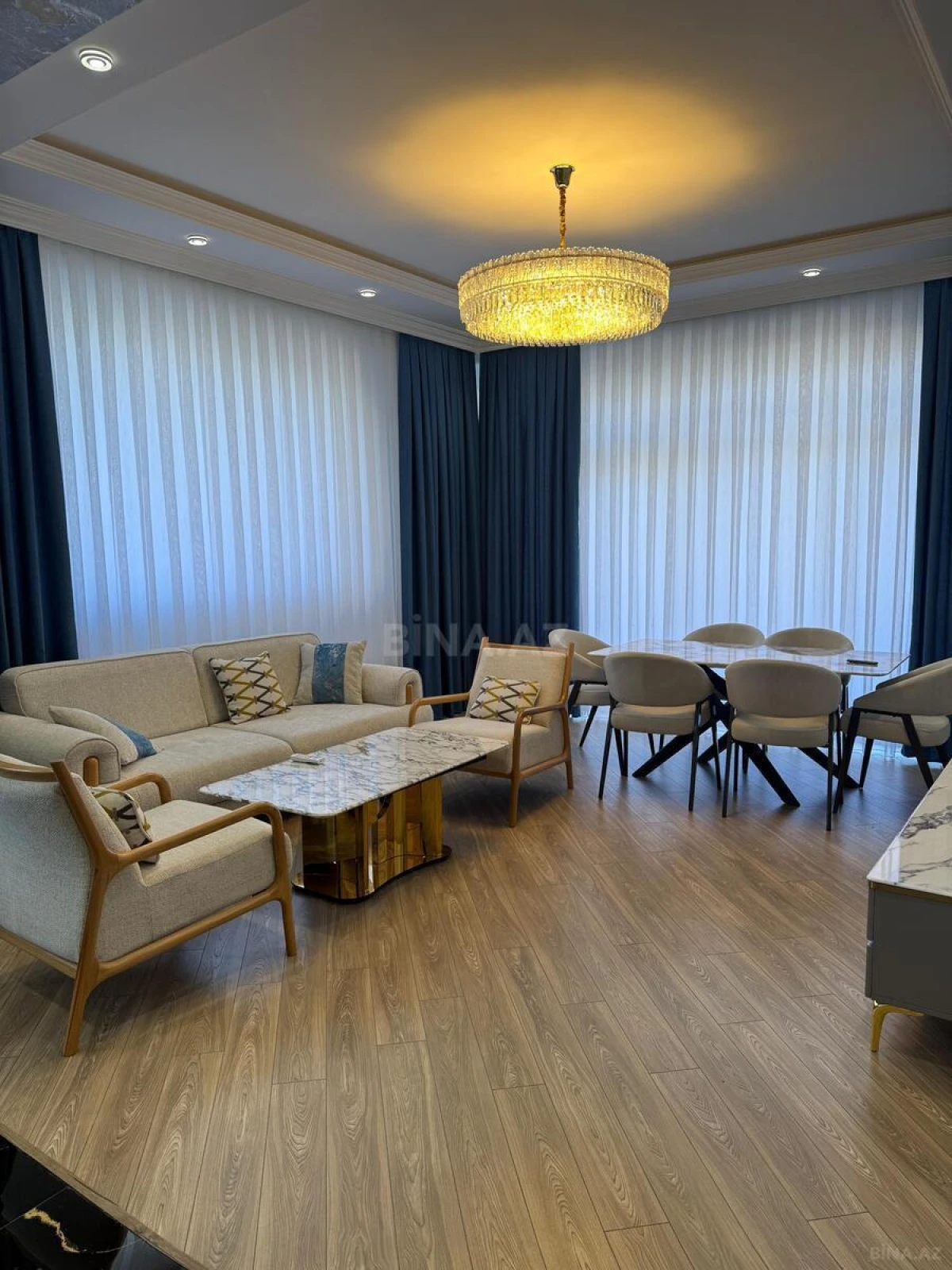 Kirayə verilir 3 otaqlı mənzil 120 m²