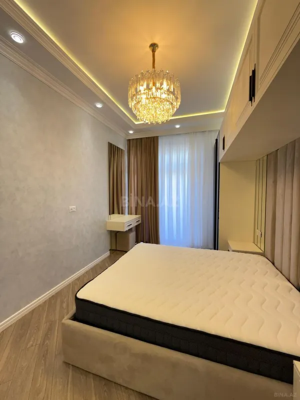 Kirayə verilir 3 otaqlı mənzil 120 m²