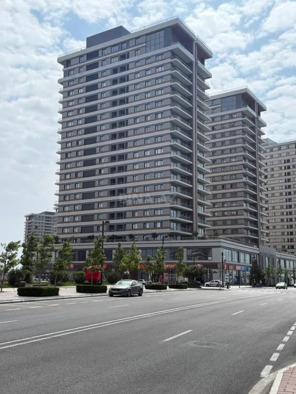 Kirayə verilir 3 otaqlı mənzil 120 m²