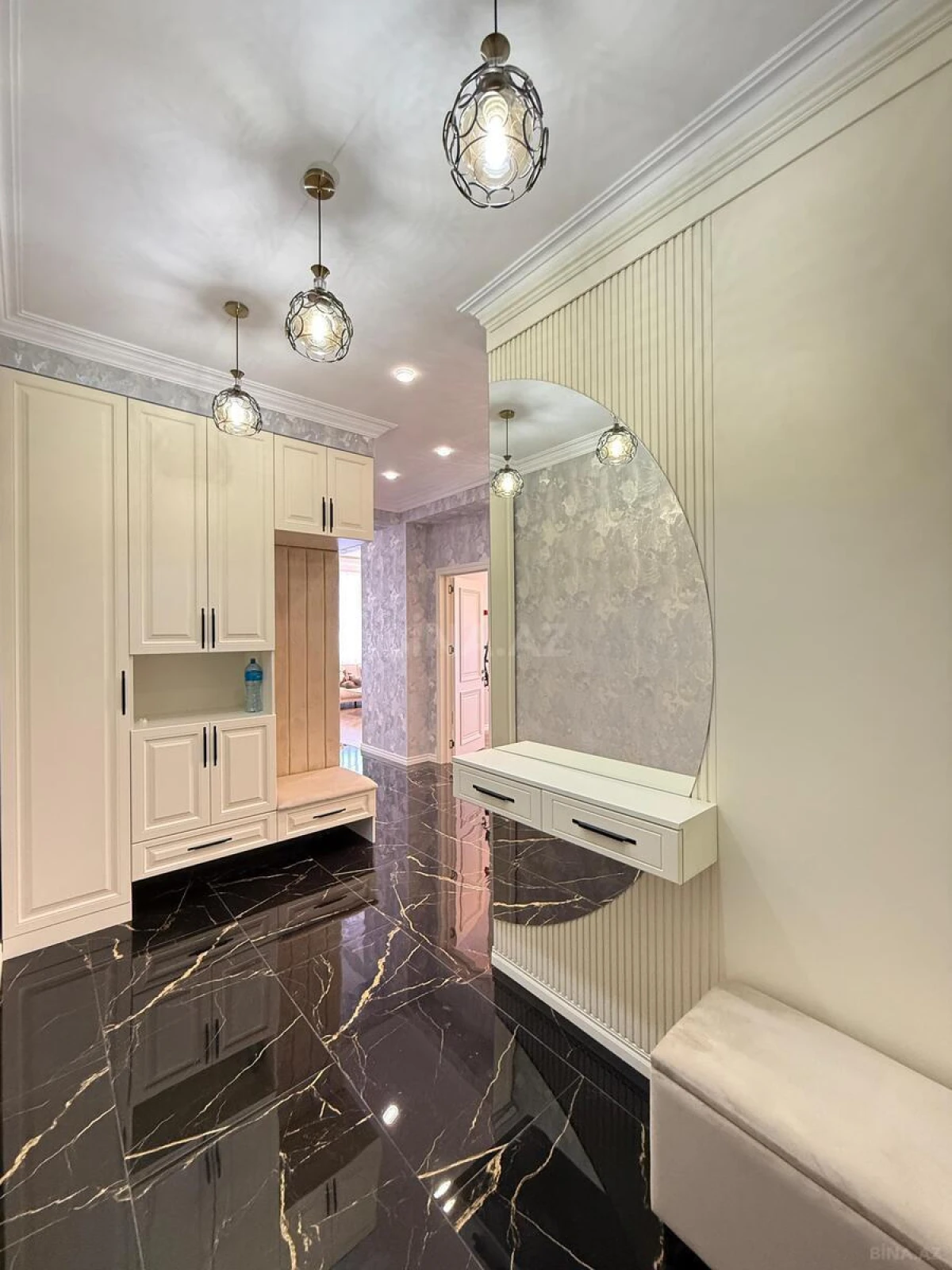 Kirayə verilir 3 otaqlı mənzil 120 m²