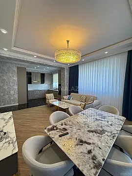 Kirayə verilir 3 otaqlı mənzil 120 m²