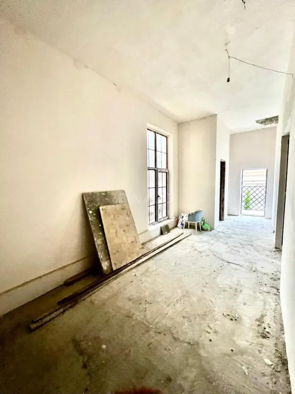 Satılır 2 otaqlı mənzil 67 m²