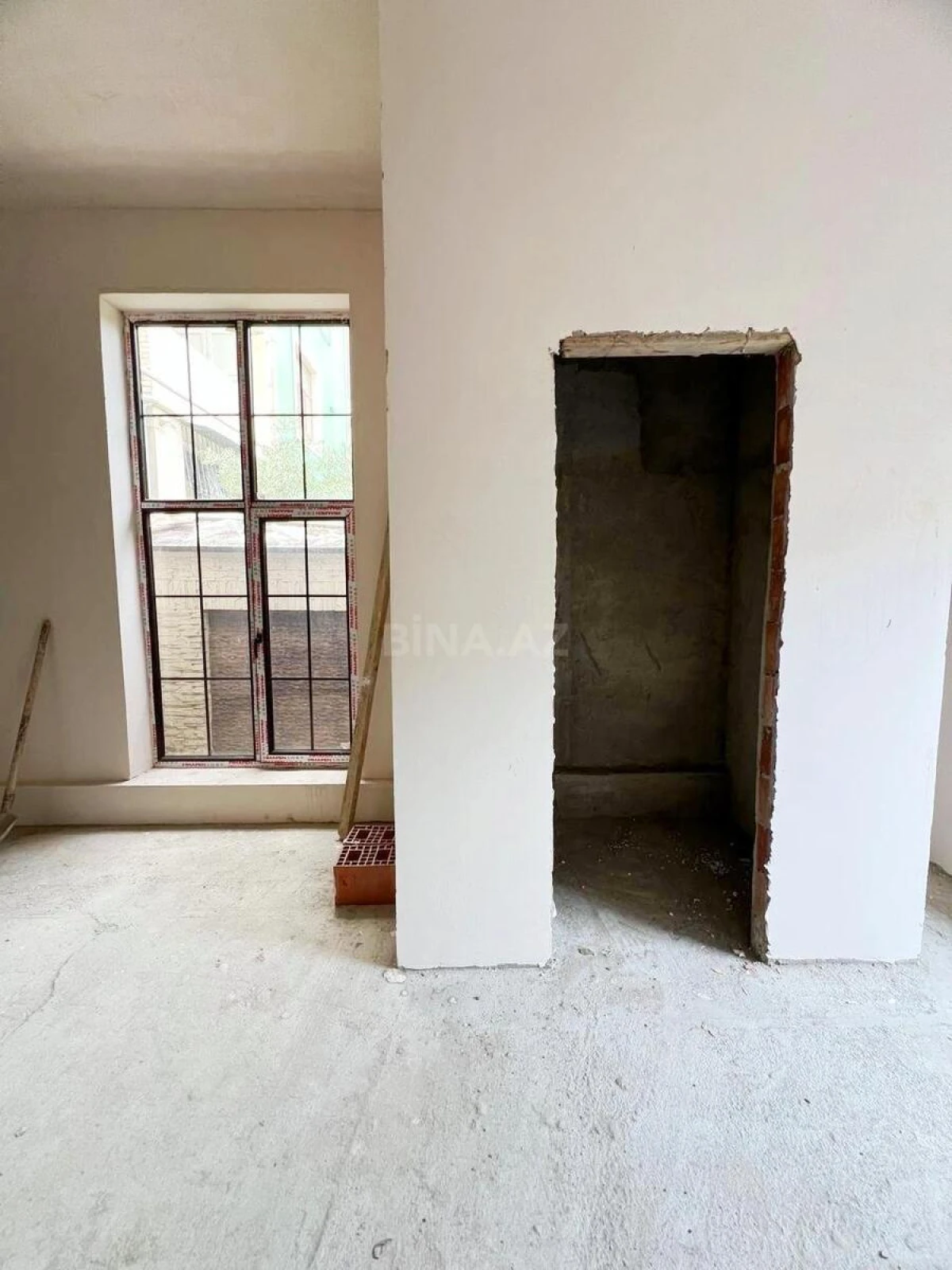 Satılır 2 otaqlı mənzil 67 m²