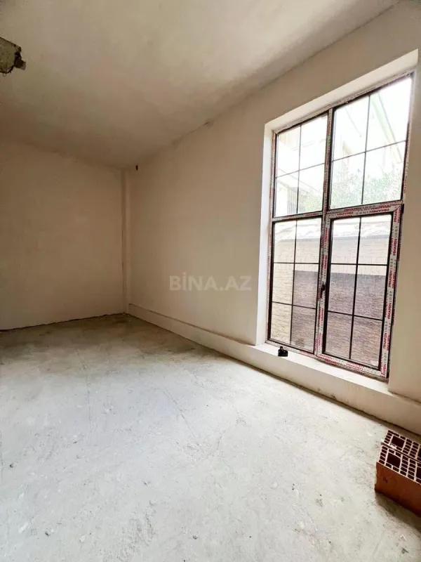 Satılır 2 otaqlı mənzil 67 m²