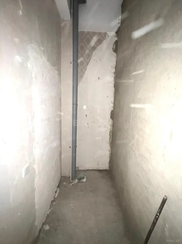 Satılır 2 otaqlı mənzil 67 m²