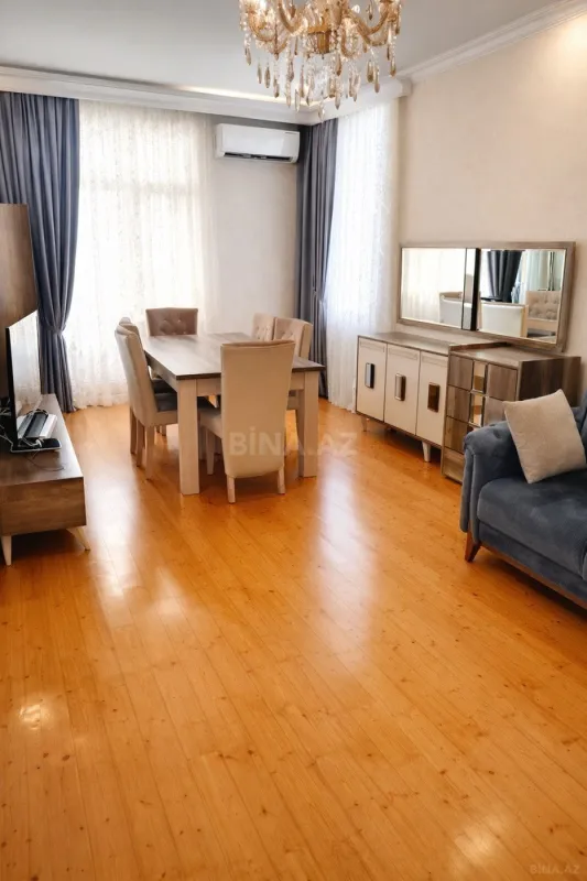 Satılır 2 otaqlı mənzil 85 m²