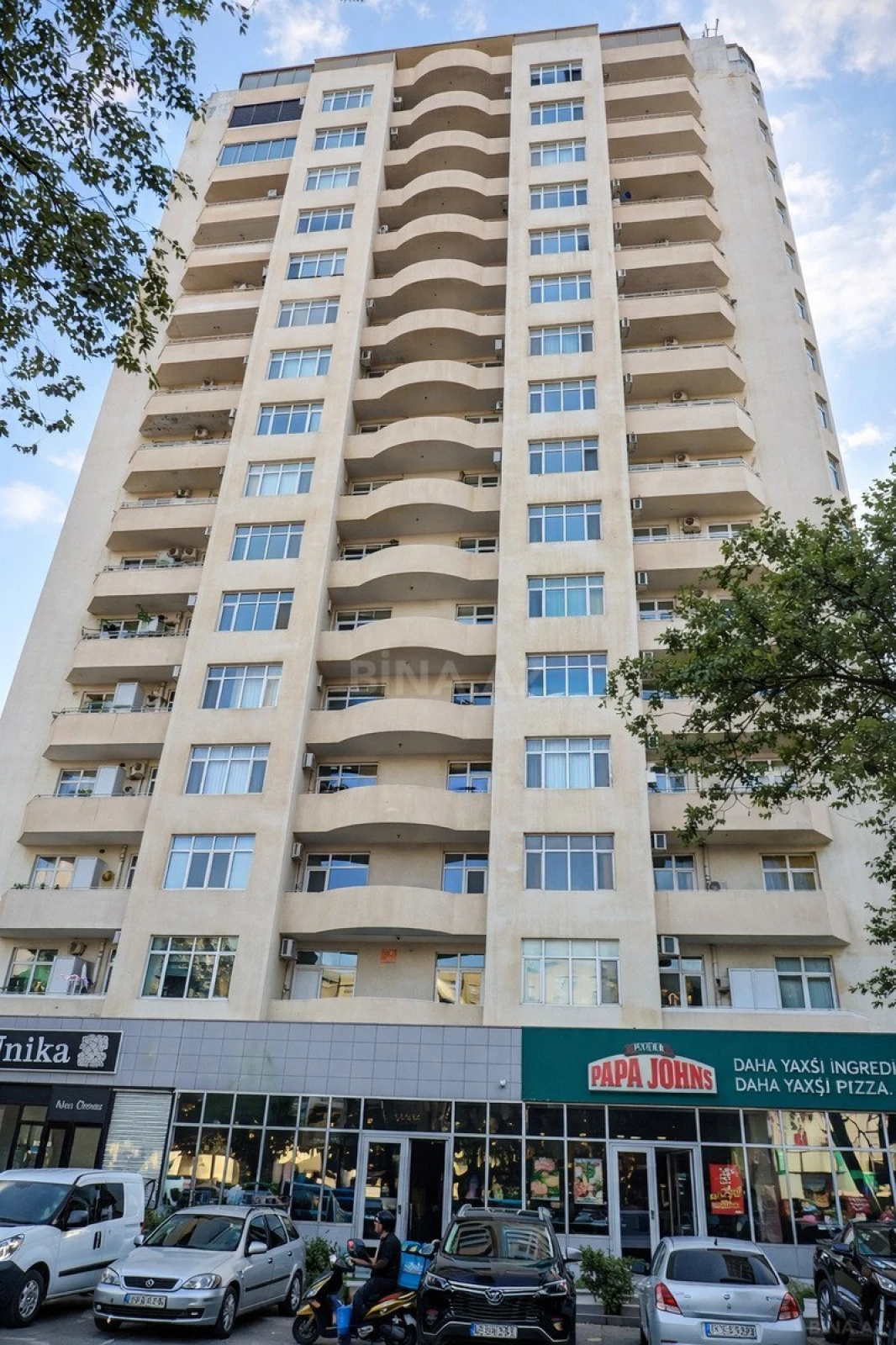 Satılır 2 otaqlı mənzil 85 m²