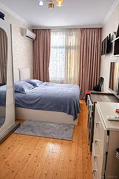 Satılır 2 otaqlı mənzil 85 m²