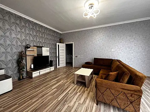 Kirayə verilir 2 otaqlı mənzil 85 m² — Bakı, Nərimanov 2 otaq 85.00 m²