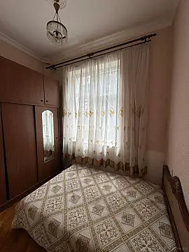 Satılır 2 otaqlı mənzil 45 m²