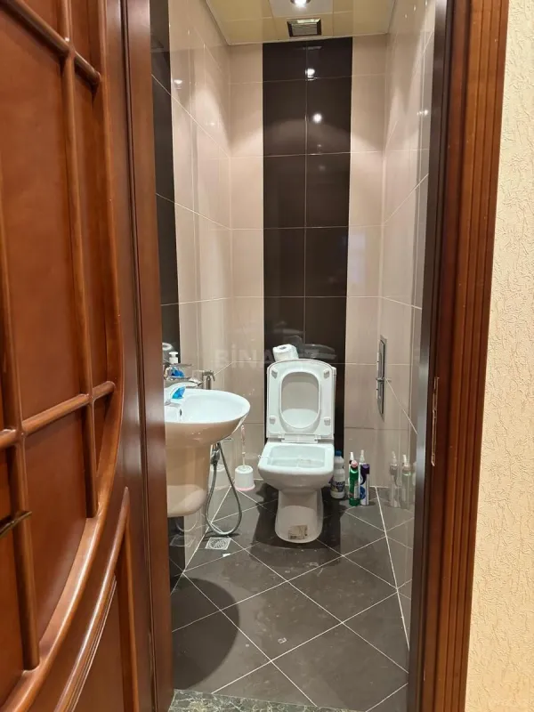 Satılır 2 otaqlı mənzil 85 m²