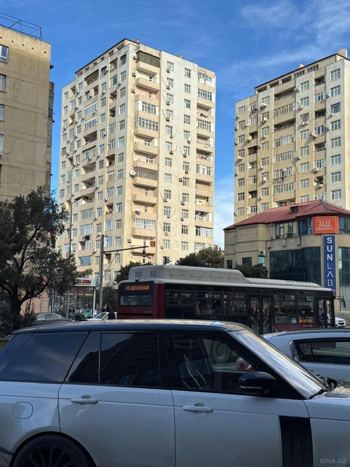 Satılır 2 otaqlı mənzil 85 m²