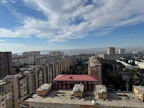Satılır 2 otaqlı mənzil 85 m²