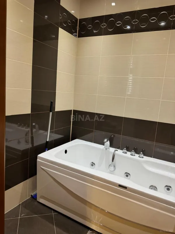 Satılır 2 otaqlı mənzil 85 m²