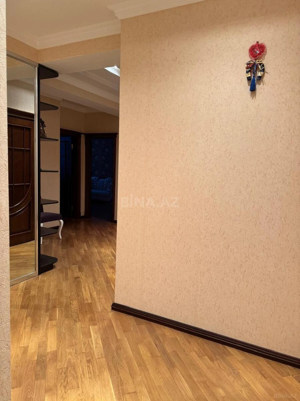 Satılır 2 otaqlı mənzil 85 m²