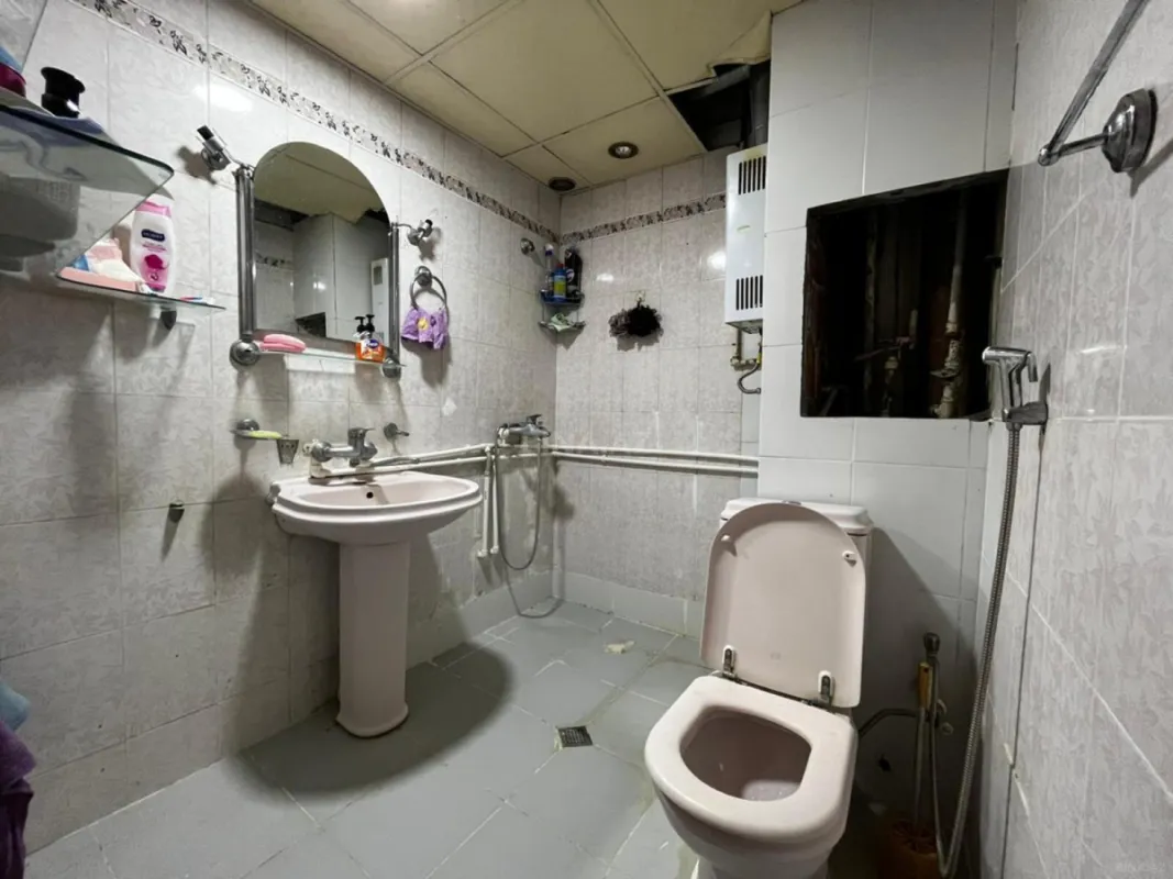 Satılır 1 otaqlı mənzil 50 m²