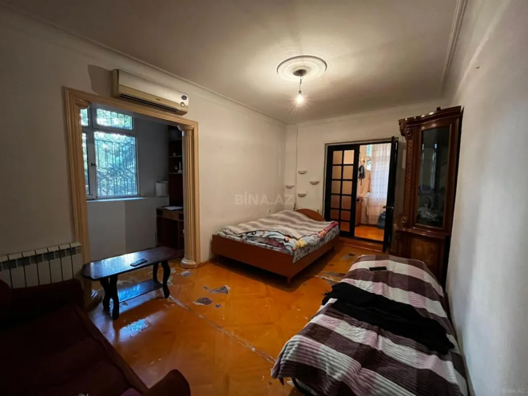 Satılır 1 otaqlı mənzil 50 m²