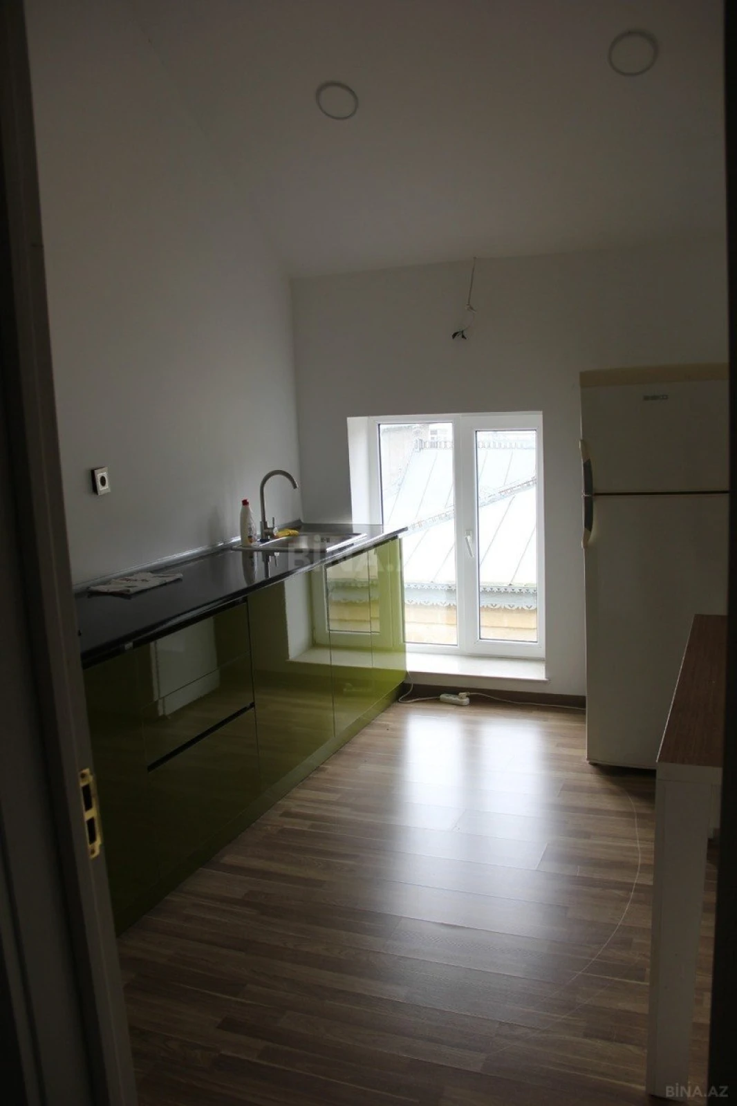 Kirayə verilir 3 otaqlı mənzil 45 m²