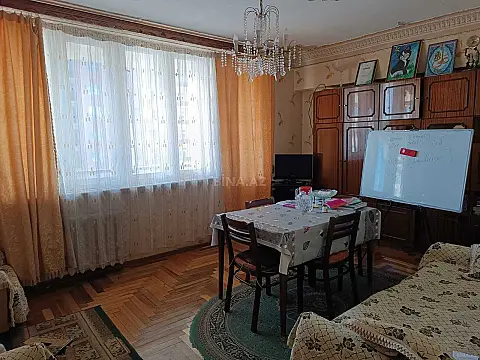 Satılır 3 otaqlı mənzil 70 m²